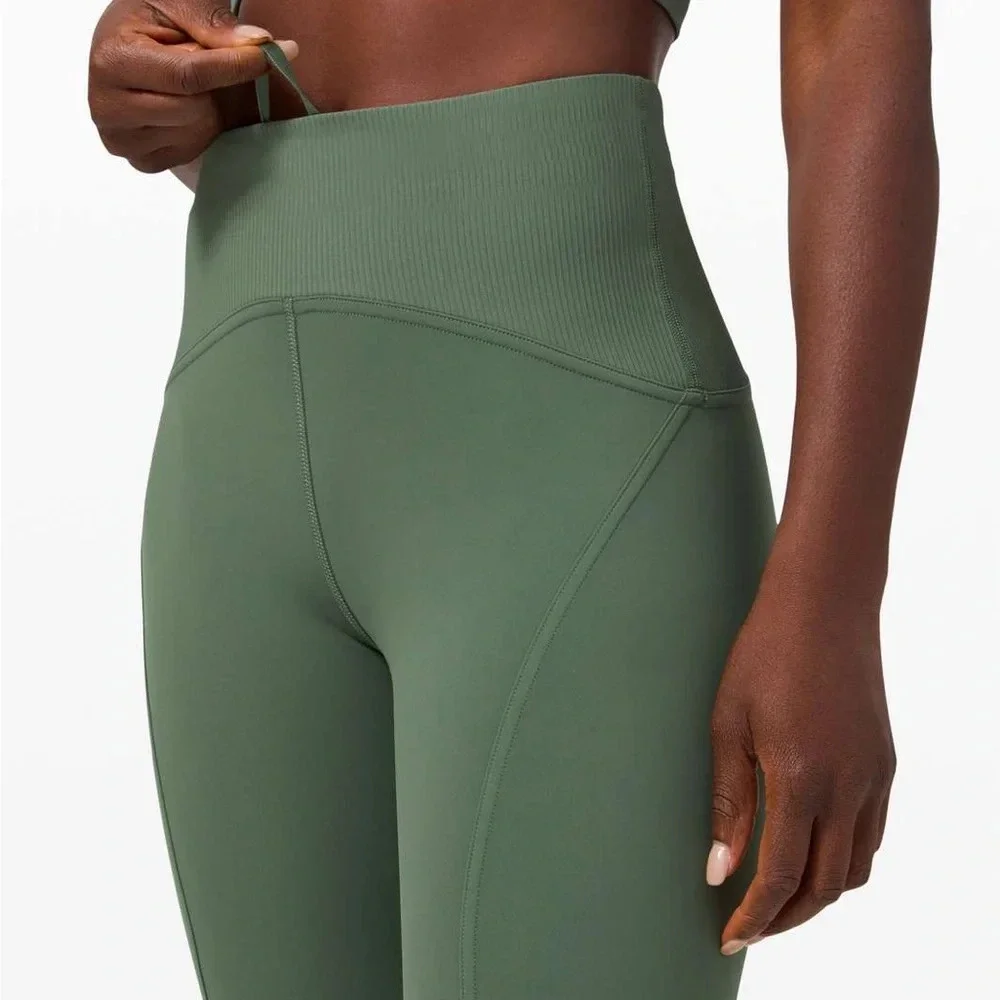🆕💚 Lululemon Train Free HR Crop 23” Algae Green - Picture 7 of 7